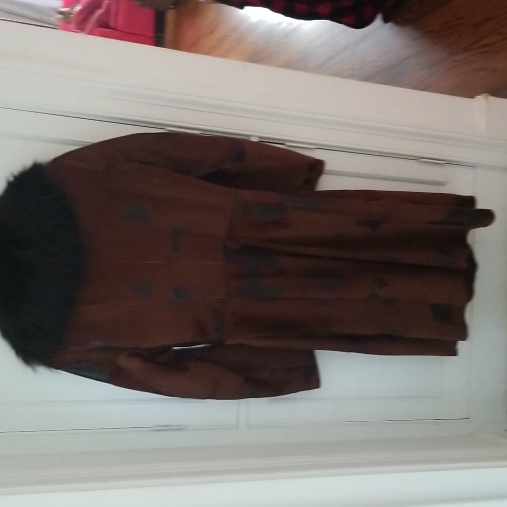 Womans Coat - image 4